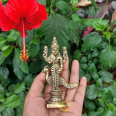 Lord Murugan statue -  4 inches - Brass
