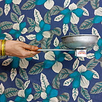 Sambrani stand Sambrani stand